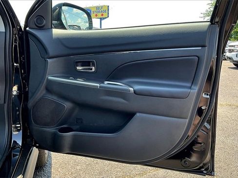 New 2025 Mitsubishi Outlander Sport SE image 25