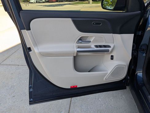 Used 2022 Mercedes-Benz GLA 250 image 13