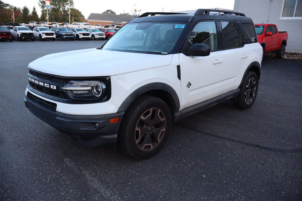 Used 2022 Ford Bronco Sport Outer Banks AWD/4WD image 2