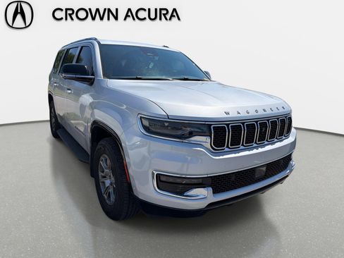 Used 2023 Jeep Wagoneer 4WD w/ Convenience Group I image 8