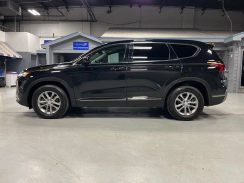 Used 2019 Hyundai Santa Fe SEL AWD/4WD image 4