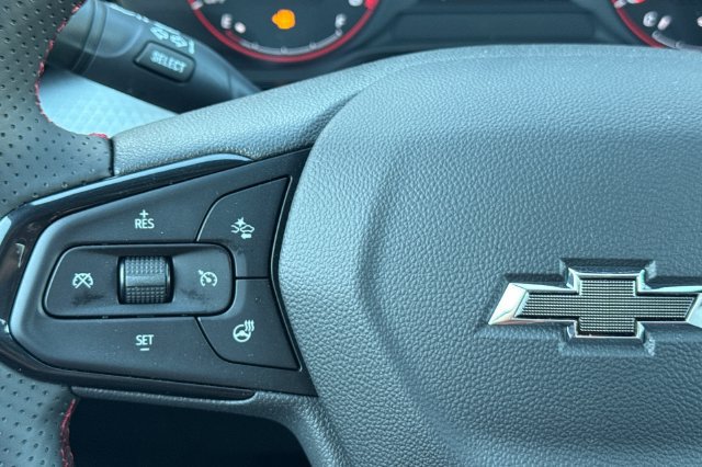 New 2026 Chevrolet Trax RS w/ Sunroof Package FWD image 33