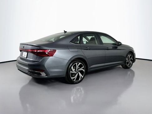 New 2026 Volkswagen Jetta SEL image 5