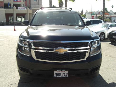 Used 2017 Chevrolet Tahoe LT image 2