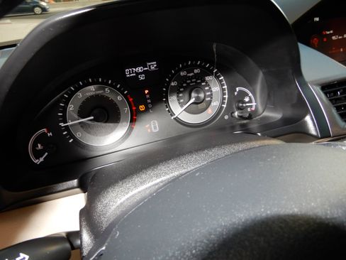 Used 2017 Honda Odyssey EX-L image 15