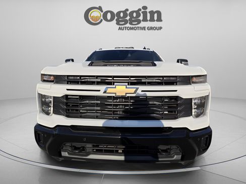 New 2026 Chevrolet Silverado 2500 Custom w/ Custom Value Package image 5