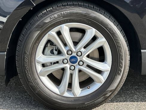 Used 2019 Ford Edge SEL AWD/4WD image 36