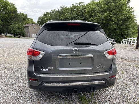 Used 2015 Nissan Pathfinder Platinum w/ Cargo Package AWD/4WD image 2