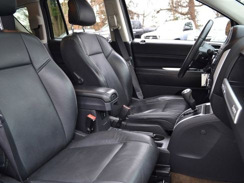 Used 2016 Jeep Compass High Altitude image 31