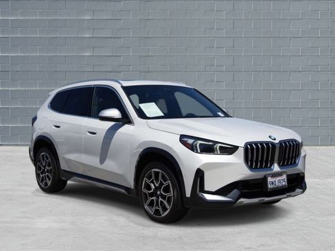 Used 2023 BMW X1 xDrive28i w/ Convenience Package AWD/4WD image 1