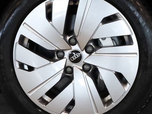 New 2025 Audi A6 e-tron Ultra image 7