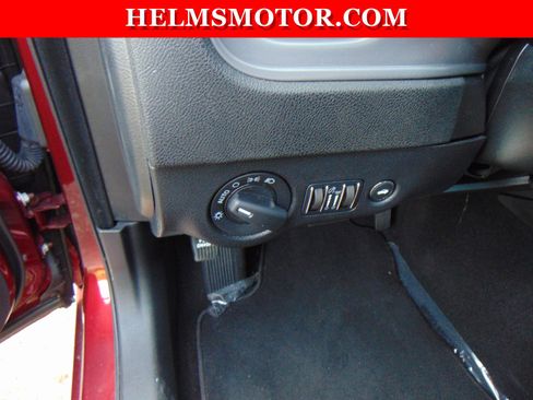 Used 2023 Dodge Charger SXT image 16