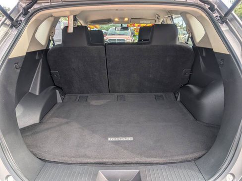 Used 2012 Nissan Rogue S FWD image 11