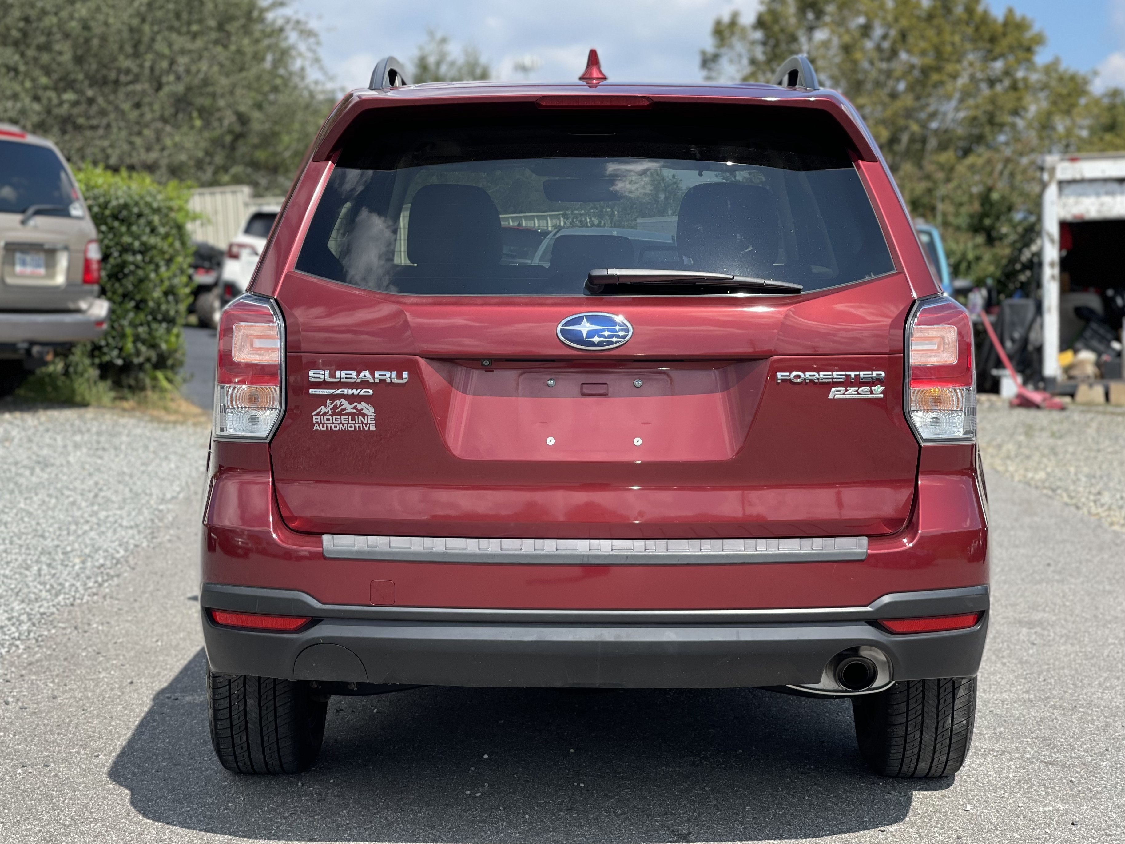 Used 2017 Subaru Forester 2.5i Limited w/ Popular Package #1 AWD/4WD image 4