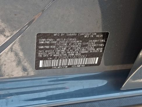 Used 2025 Subaru Crosstrek 2.5i Premium AWD/4WD image 29