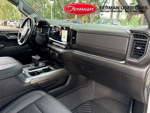 Used 2024 Chevrolet Silverado 1500 LTZ AWD/4WD image 6