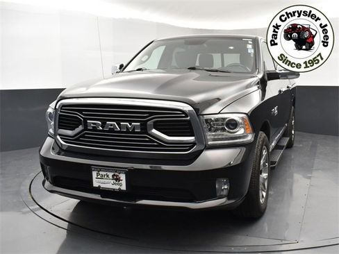 Used 2017 RAM 1500 Limited image 2