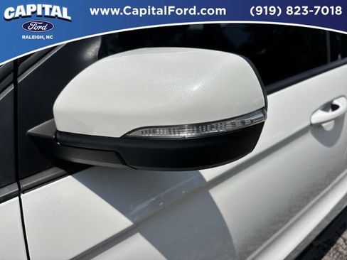Certified 2022 Ford Edge ST w/ Equipment Group 401A AWD/4WD image 12