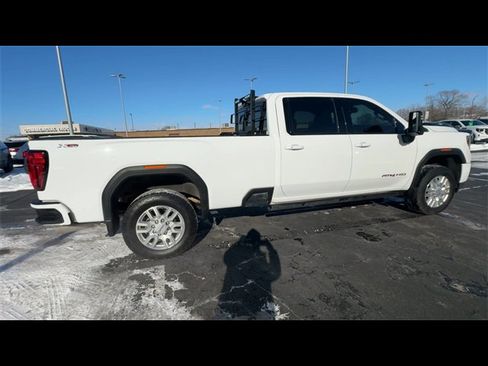 Used 2022 GMC Sierra 2500 AT4 w/ AT4 Premium Plus Package image 9
