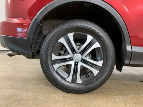 Used 2018 Toyota RAV4 LE w/ All Weather Liner Package image 36