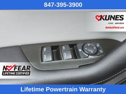 Used 2023 Chevrolet Blazer LT image 17