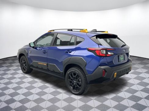 Used 2025 Subaru Crosstrek 2.5i Wilderness AWD/4WD image 3