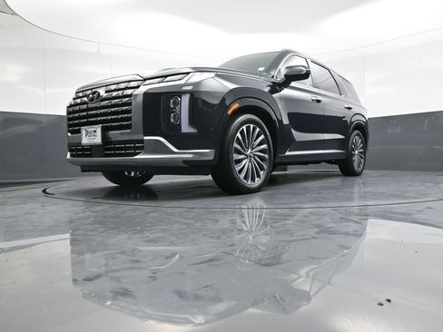 Used 2024 Hyundai Palisade Calligraphy image 28