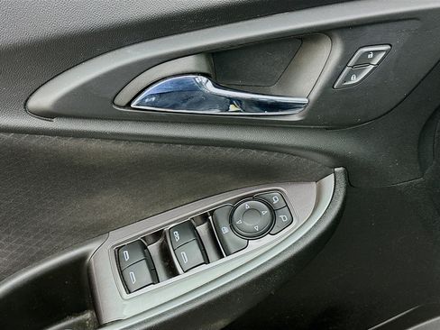 Used 2023 Chevrolet Malibu LT w/ Driver Confidence Package FWD image 15