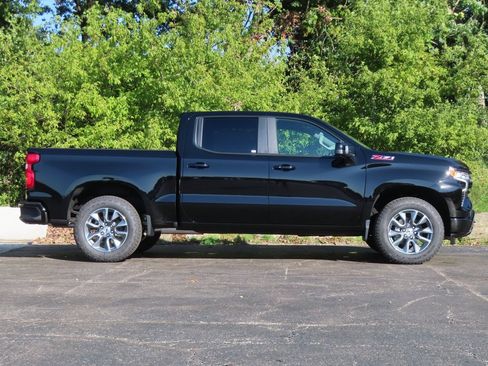 New 2026 Chevrolet Silverado 1500 RST image 2