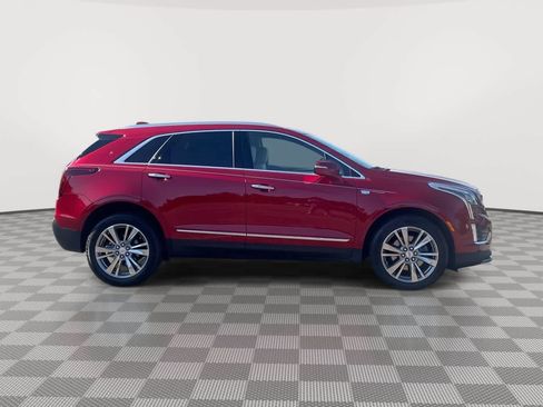 Used 2024 Cadillac XT5 Premium Luxury w/ LPO, Floor Liner Package AWD/4WD image 9