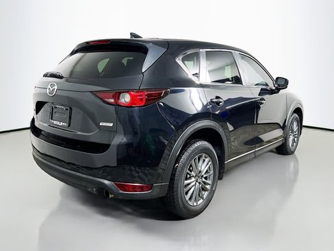 Used 2017 MAZDA CX-5 Touring w/ Preferred Equipment Package image 4
