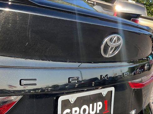 Used 2025 Toyota Camry SE FWD image 30