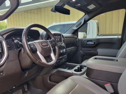 Used 2021 GMC Sierra 1500 SLT AWD/4WD image 7