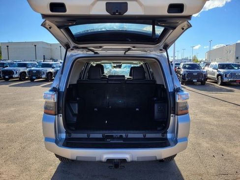 Used 2023 Toyota 4Runner SR5 Premium w/ Moonroof Package AWD/4WD image 26