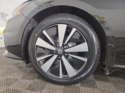 Used 2022 Nissan Altima 2.5 SV image 31