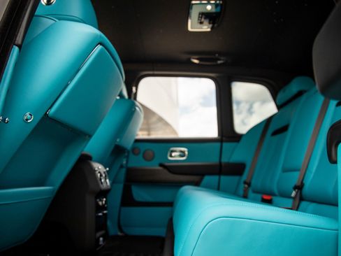 New 2026 Rolls-Royce Cullinan image 43