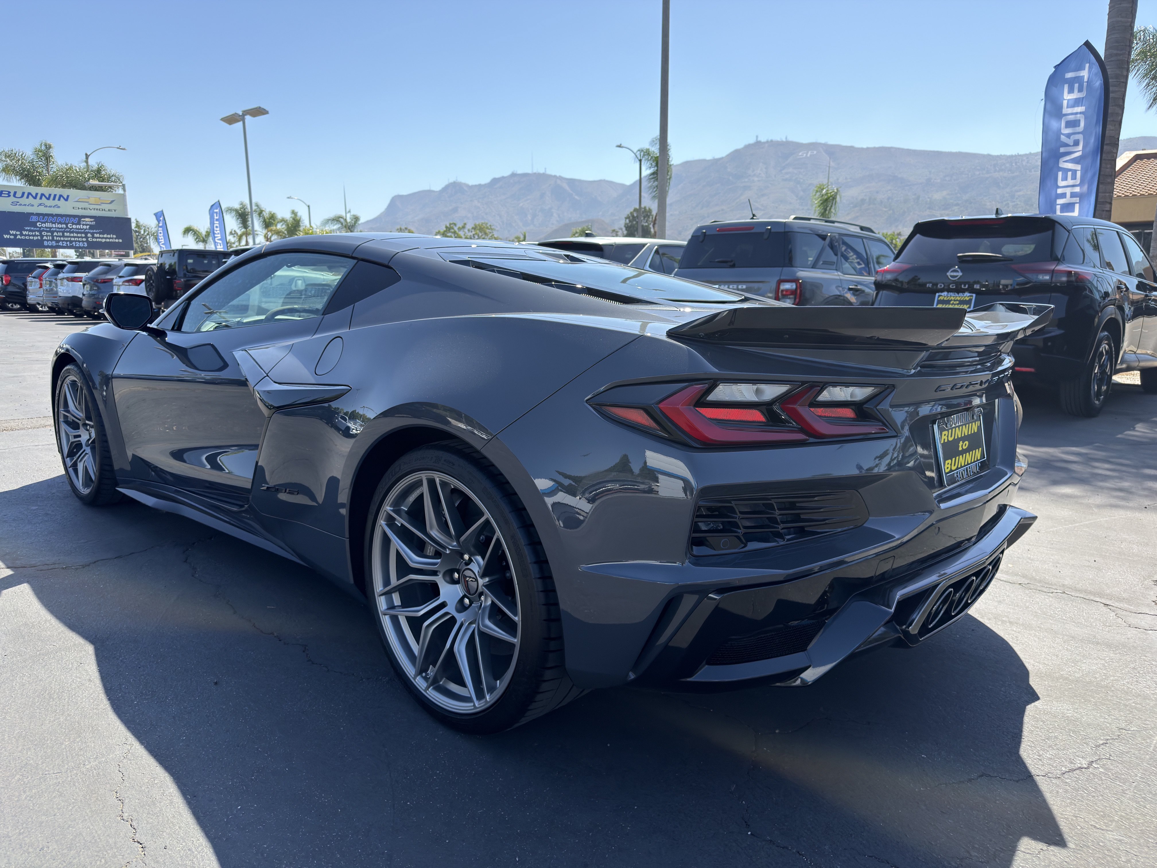 New 2027 Chevrolet Corvette Z06 RWD image 6