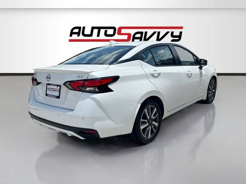 Used 2023 Nissan Versa SV w/ Trunk Package FWD image 7