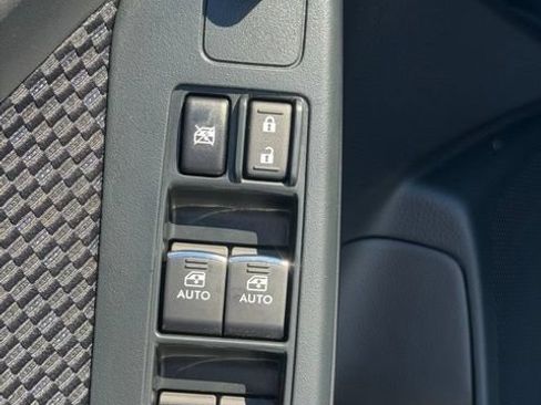 Used 2017 Subaru Forester 2.5i w/ Alloy Wheel Package AWD/4WD image 17