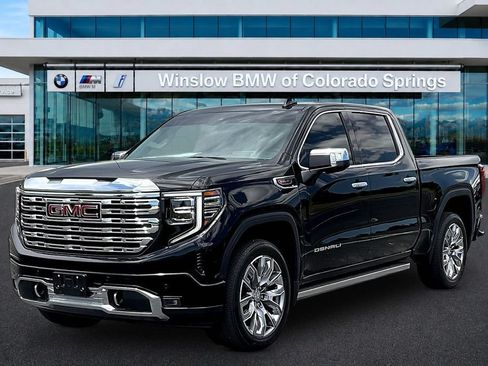 Used 2024 GMC Sierra 1500 Denali w/ Denali Reserve Package AWD/4WD image 3