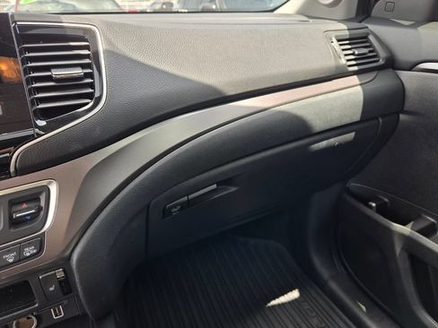 Used 2020 Honda Pilot EX-L image 26