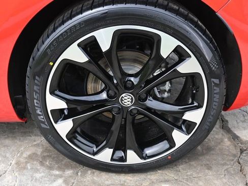 Used 2018 Buick Cascada Sport Touring w/ Dark Effects Package image 11