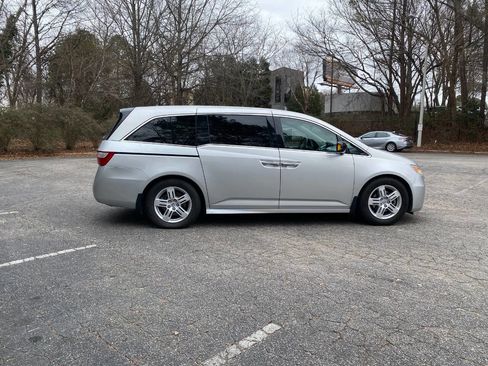 Used 2012 Honda Odyssey Touring image 4