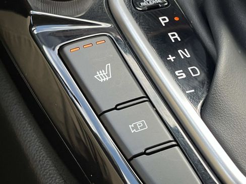 Used 2024 Kia Seltos SX image 34