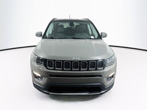Used 2019 Jeep Compass Limited FWD image 2