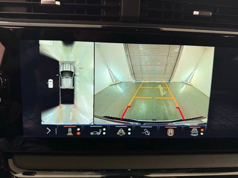 New 2026 GMC Sierra 2500 AT4 image 24