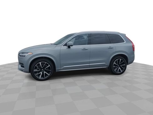 Used 2024 Volvo XC90 B5 Plus w/ Protection Package Premier AWD/4WD image 4
