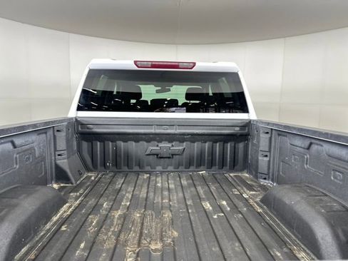 Used 2022 Chevrolet Silverado 2500 Custom w/ Custom Value Package image 26