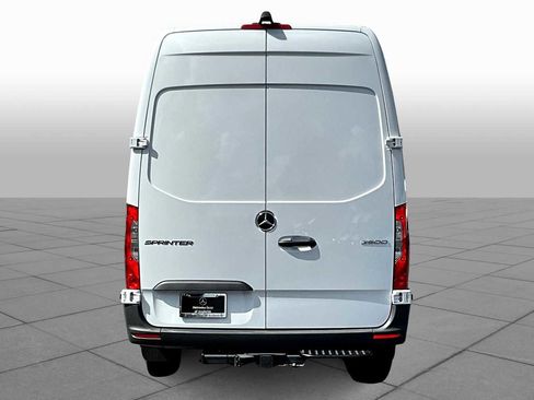 New 2025 Mercedes-Benz Sprinter 2500 image 4