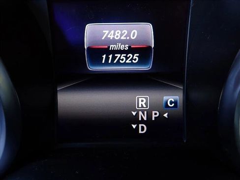 Used 2018 Mercedes-Benz GLA 250 4MATIC image 23
